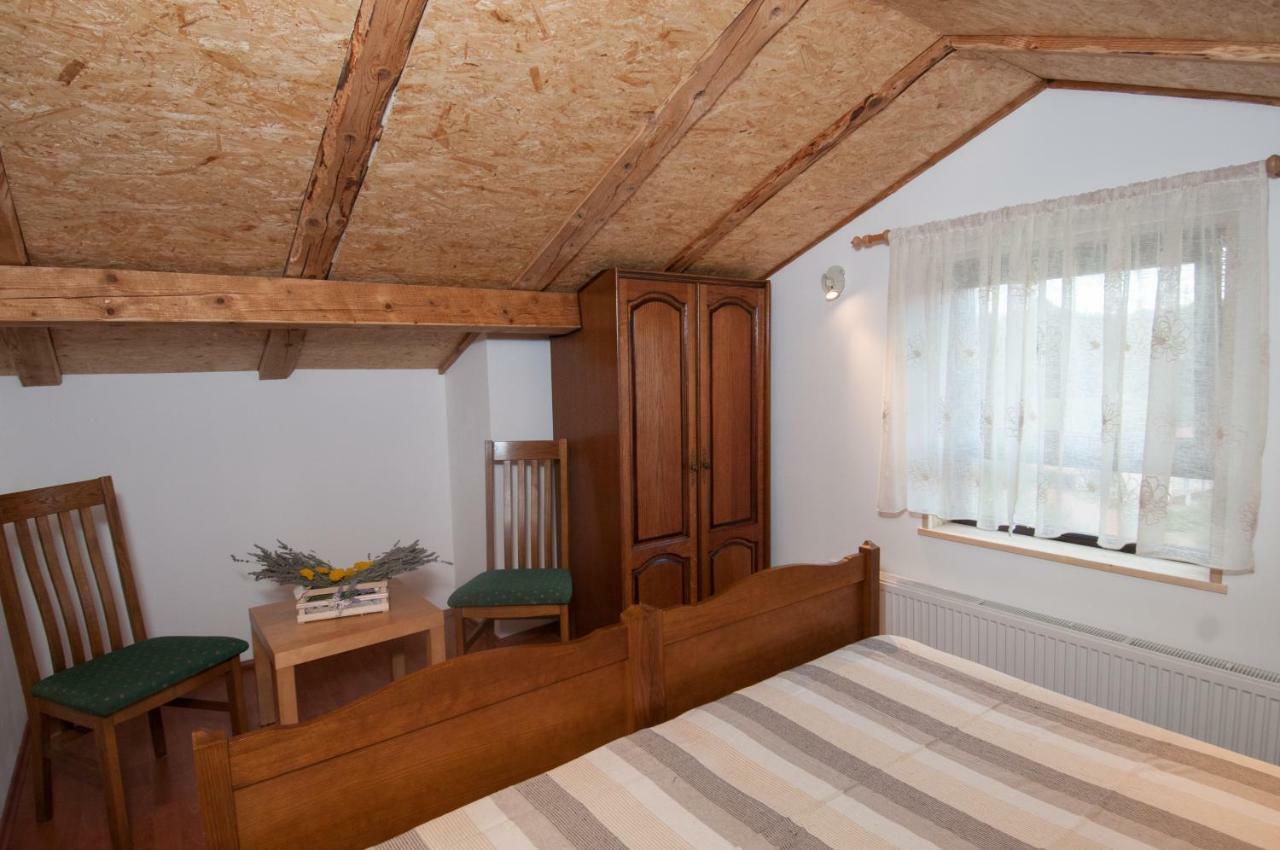 Apartment Tre Rose Zvoneca Luaran gambar